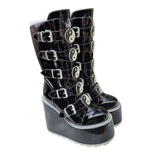 Y.R.U Dune Ying Yang Platform Boots